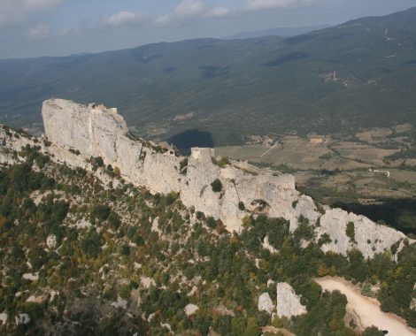 Peyrepertuse